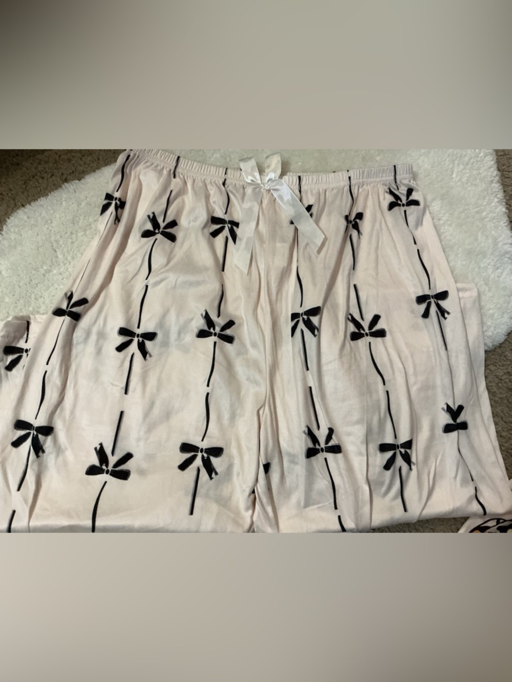 Girls' Light Pink Cherry Bow Leopard Print Pajama Set - Picture 3 of 3